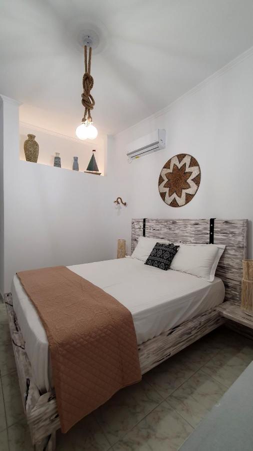 Alexandra'S Boutique House Apartment Triovasalos Exterior photo